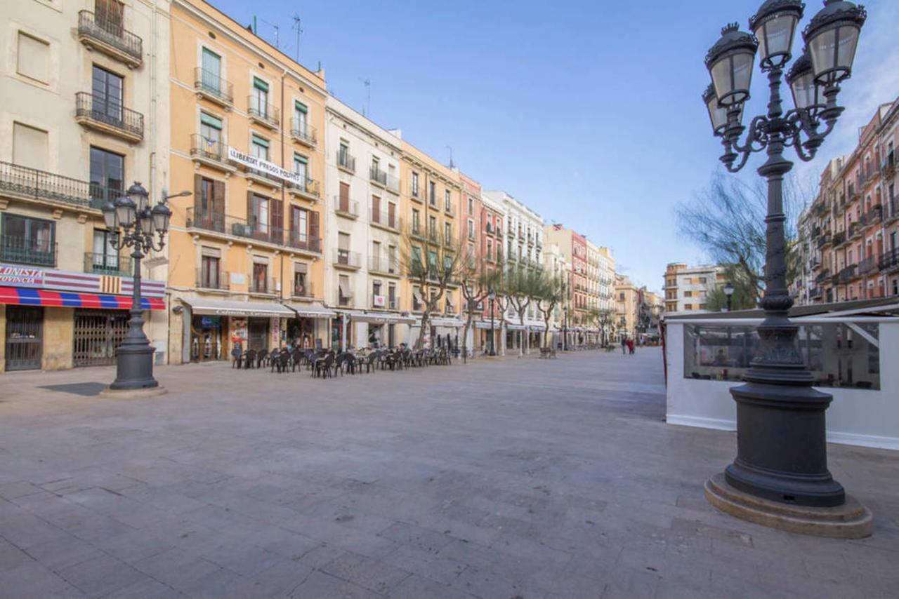 Apartamento Centro Historico Tarragona Apartment Екстериор снимка